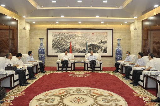 國家電網(wǎng)有限公司總經(jīng)理、黨組副書記辛保安會見甘肅省政協(xié)副主席、慶陽市委書記贠建民