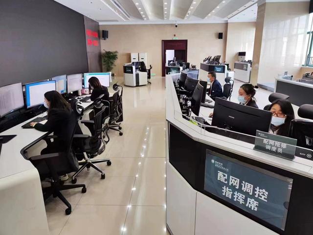 國網(wǎng)武漢供電公司保供不缺失、服務(wù)不打烊