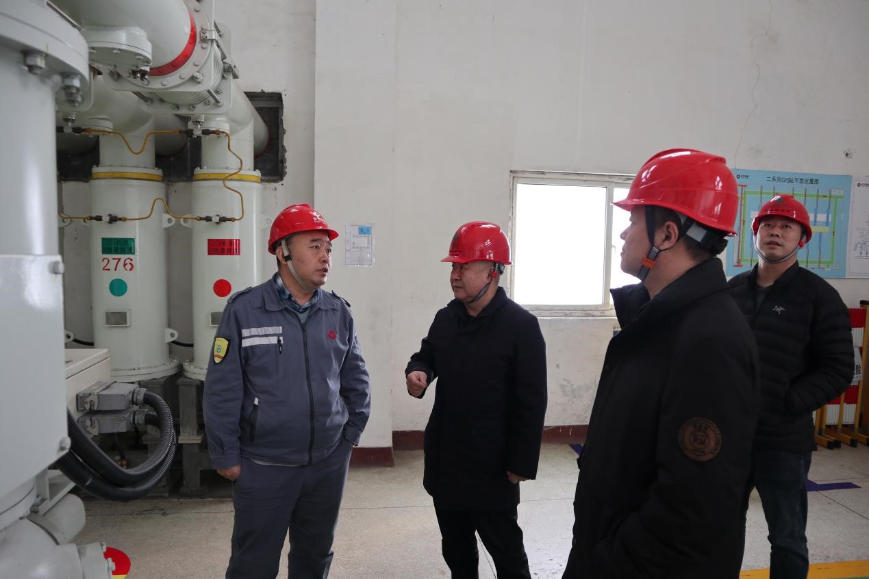 包頭供電公司營銷稽管中心發(fā)揮新職能，開展客戶側(cè)安全管理檢查工作