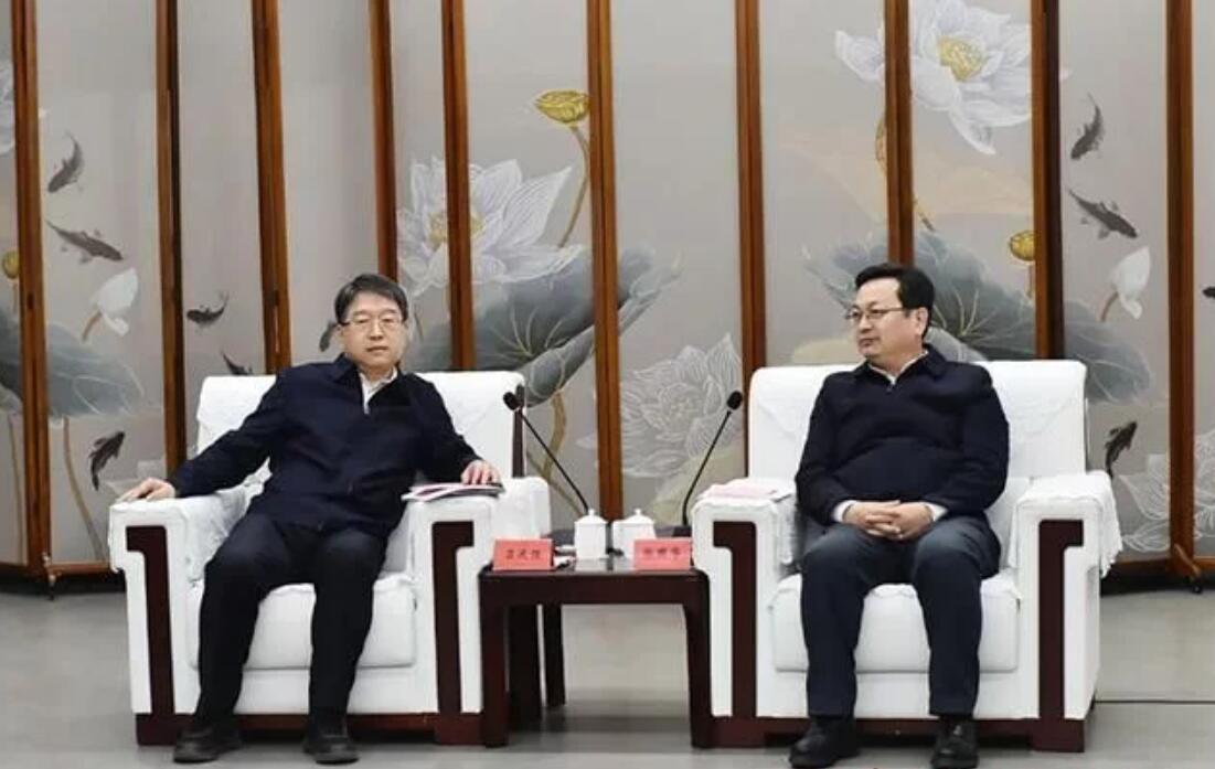 國(guó)網(wǎng)河北省電力公司董事長(zhǎng)、黨委書(shū)記呂運(yùn)強(qiáng)一行到雄安新區(qū)考察調(diào)研