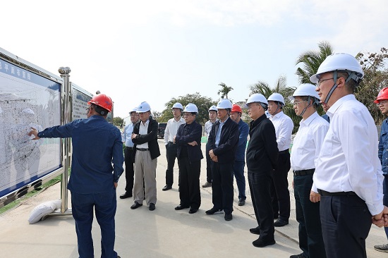 華能集團外部董事到海南分公司及昌江、石島灣核電基地調(diào)研