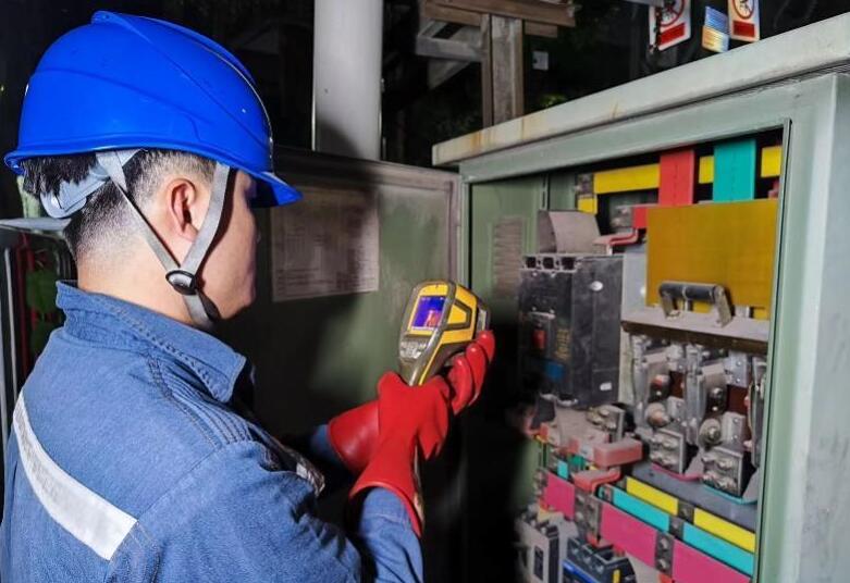 深圳供電局消除67條線路、237臺配變重滿載風(fēng)險