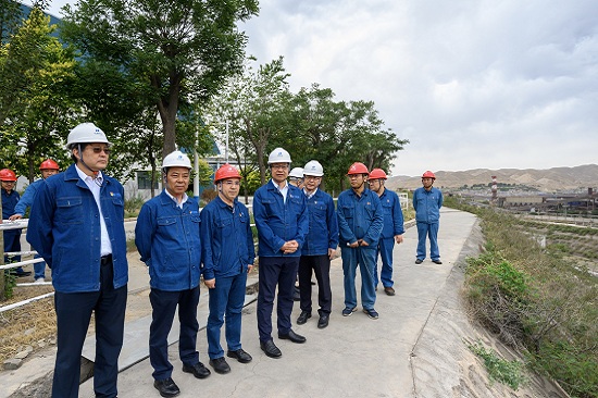 華能集團(tuán)總經(jīng)理、黨組副書記鄧建玲到蘭州熱電公司調(diào)研