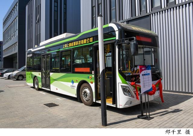 到2025年力爭發(fā)展燃料電池汽車超過10000輛，《上海交通領(lǐng)域氫能推廣應用方案》發(fā)布