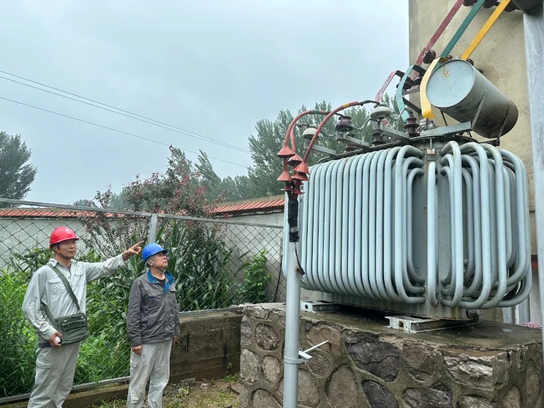國網(wǎng)玉田縣供電公司：迎戰(zhàn)“杜蘇芮”，筑牢供電保障“堤壩”