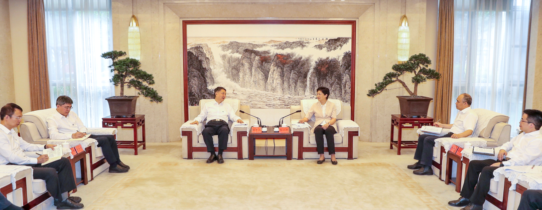華能集團(tuán)黨組書記、董事長拜會四川省委副書記、成都市委書記施小琳