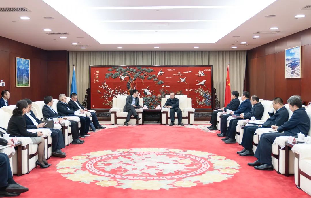華電黨組書記、董事長(zhǎng)江毅會(huì)見上海電氣集團(tuán)黨委書記、董事長(zhǎng)吳磊