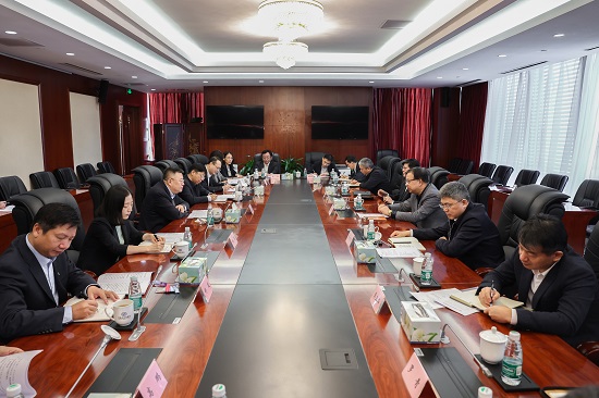 華能集團(tuán)總經(jīng)理、黨組副書記鄧建玲拜訪中國進(jìn)出口銀行黨委副書記、行長任生俊
