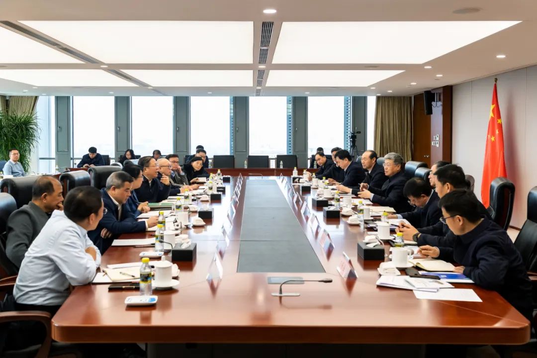 國家能源集團(tuán)董事長劉國躍會見廣西壯族自治區(qū)政府黨組成員、國資委黨委書記秦如培
