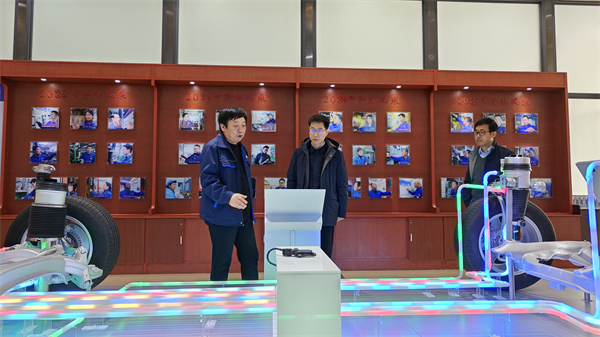 國(guó)網(wǎng)淅川縣供電公司電力護(hù)航企業(yè)復(fù)工復(fù)產(chǎn)“開(kāi)門紅”