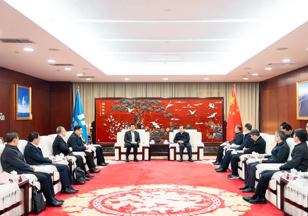華電集團(tuán)黨組書記、董事長(zhǎng)江毅會(huì)見揚(yáng)州市委書記王進(jìn)健