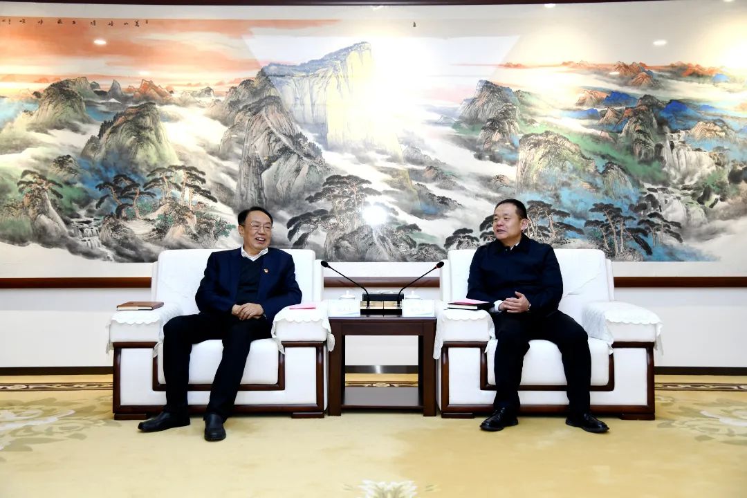 中國西電黨委書記、董事長趙永志會見大唐陜西發(fā)電有限公司黨委書記、董事長陳偉慶