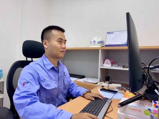 【新春走基層】春節(jié)堅(jiān)守，點(diǎn)亮異國(guó)的奉獻(xiàn)之光