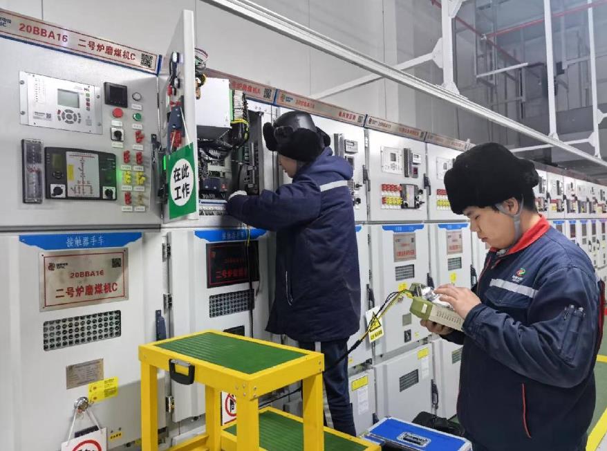 凝心聚力 共筑安全基石 白音華坑口發(fā)電繼電保護(hù)班組C級檢修紀(jì)實(shí)